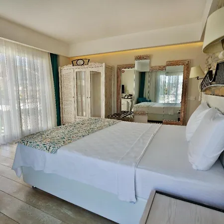 Hotel Dedeminn Marina