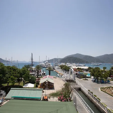 Dedeminn Marina Hotel 3*