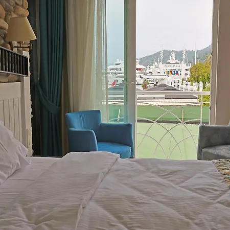 Dedeminn Marina 3* Göcek