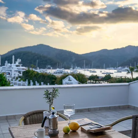 Hotel Dedeminn Marina