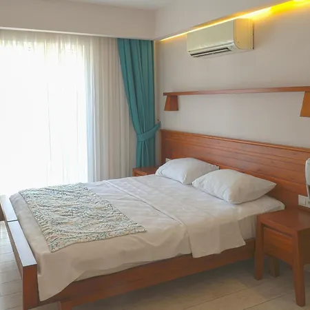 Hotel Dedeminn Marina