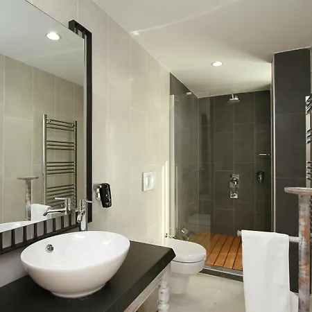 Dedeminn Marina Hotel 3*